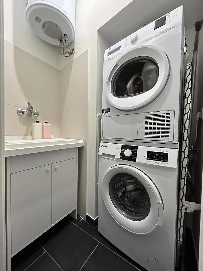 A.R Apartments CTA